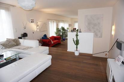 Exclusive 3 Zi. Maisonette - Wohnung in Bestlage Mondsee - St. Lorenz mit Mondseeblick - 1 Balkon, 2 Terrassen, Lift, 2 Tiefgaragenplätze ! ! !