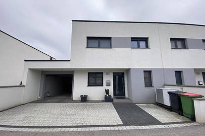 Traumhaftes Haus (BJ 2016) in ruhiger Lage in Strasshof - Bahnhofsnähe (1 Kilometer entfernt)