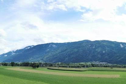 Chance ergreifen. Wohnen in Lendorf. Familienfreundlich, modern und zentral. Blick auf die Berge. Miete.