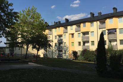 01740 00125/ 3 Zimmer Wohnung mit Aussicht in Amstetten