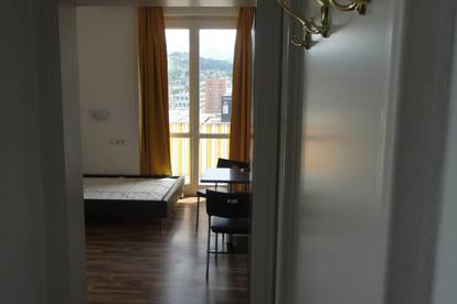 Von Privat: Kleine feine Wohnung mit Weitblick im Zentrum von Innsbruck
