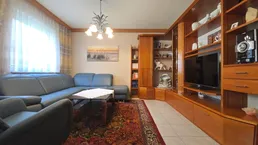 Gemütliche 3-Zimmer-Wohnung mit Loggia und Parkplatz