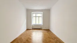 ERSTBEZUG nach Sanierung | 1-Zimmer-Wohnung im 1. Stockwerk OHNE LIFT | Top Lage nahe U1 Südtiroler Platz &amp; Schloss Belvedere