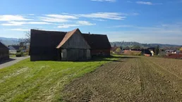 Einzigartiges Anwesen nahe Graz – Sanierter Hof, großzügige Nebengebäude und 8.527 m² Bauland