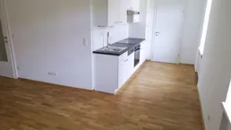 Neuwertige 3 ZIMMER-Wohnung, Einbauküche, Bad mit Dusche, extra WC, Klimaanlage, nähe Hauptbahnhof!