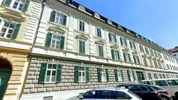 Nähe Neue TU: 2 ZIMMER-Altbau, ruhiger Balkon, neue Küche, großes Bad mit Wanne/WC/Fenster, Lift!