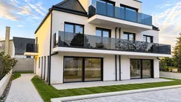 EXKLUSIVES DOPPELHAUS | 160 m² WOHNFLÄCHE | 5 ZIMMER | KLIMA &amp; KÜCHE INKL. | GARTEN+ 2 STELLPLÄTZE