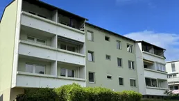 Gemütliches Wohnen in Berndorf mit heller Loggia und Parkplatz