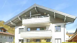 Moderne Dachgeschosswohnung in TOP-Lage