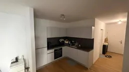 Moderne 1-Zimmer-Wohnung mit Einbauküche, Fußbodenheizung &amp; U-Bahn Nähe in 1210 Wien!