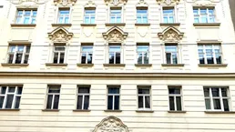 Breitenfelder Gasse! Generalsanierter 4-Zimmer Erstbezug im Stilaltbau im 1. Liftstock!