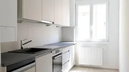 renovierte 2 Zimmer Wohnung in ruhiger Seitenstraße