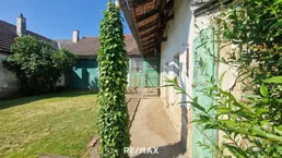 Altes Landhaus mit großem Grundstück - ideal für Pferdehaltung und individuelle Gestaltung