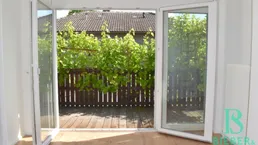 Lichtdurchflutete, großzügige Balkonwohnung mit Gartennutzung
