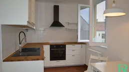 Sonnige, top renovierte 3-Zimmer Wohnung - Studenten willkommen
