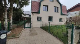 Neu saniertes Einfamilienhaus mit Garten am Wolfersberg