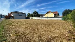 632 m² Baugrundstück in Matzendorf