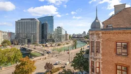 Stilvolle Altbauwohnung in attraktiver Lage mit Blick über den Donaukanal