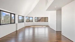 Innenstadt-Maisonette mit Donaukanalpanorama nahe Rudolfsplatz