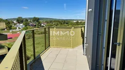 Neu und provisionsfrei: Schnäppchet Hit im 4. Stock - Hirschfeld