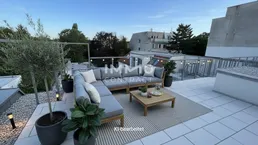 DEM HIMMEL SO NAHE- herrliche Dachterrasse, und 3 Zimmer - ERSTBEZUG !
