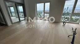 Exklusive Penthouse Wohnung auf 2 Etagen mit atemberaubenden Ausblick auf die Donau und die Innenstadt!