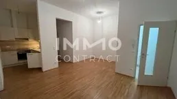 Wohnung in Zentrum Nähewunderschönem Altbau!