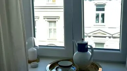 Klein, fein, mein: Elegantes City-Apartement mit Altbauflair
