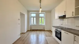 Lichtdurchflutete 2-Zimmer-Wohnung mit praktischer Raumaufteilung - ab sofort beziehbar!