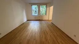 Ruhiger Wohnkomfort im begrünten Innenhof - In zentraler Lage des 8. Bezirks! Sofort beziehbare 2 Zimmer Wohnung mit guter Raumaufteilung inkl. Garagenplatz! Hohe Rendite erzielbar.
