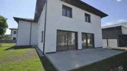 Neubau- Doppelhaushälfte im Passivhausstandard A++ EAW 7kWh/qma² in familienfreundlicher Siedlungslage!