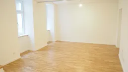 "1-Zimmer-Loft-Studio-Atelier mit Außenfläche| Wunderschön sanierter Altbau!"