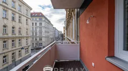 „Siebenbrunnenplatz - mit Balkon - neu saniert !“ 