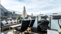 "PURE ROOFTOP GLAMOUR!"