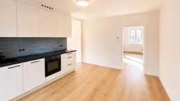 ANFRAGEN NUR ONLINE! Erstbezug nach Sanierung: Helle 2-Zimmer-Wohnung in Innsbruck – WG-geeignet