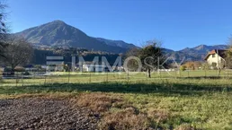 Großes Baugrundstück mit Bergpanorama!