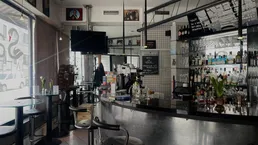 Einzigartige Bar in Top-Lage von Urfahr - Perfekte Miete für Gastronomen!