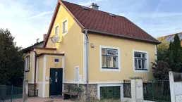 Nettes, kleines Einfamilienhaus auf schönem Grundstück in guter Lage, Nähe Wien-Siebenhirten