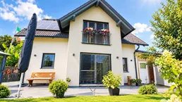 Neuwertiges Einfamilienhaus in Kirchbach - sonnige Ruhe-Oase mit modernster Technik