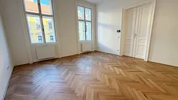 RUBENSGASSE, ERSTBEZUG, 86 m2 Altbau, 3 Zimmer, Wohnküche, Duschbad, Parketten, 3. Stock, WG-geeignet