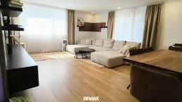 Elegantes Wohnen: 3-Zimmerwohnung mit Balkon und Dachterrassenhighlight
