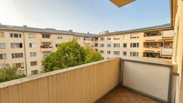 Moderne WOHNQUALITÄT | ca. 110 m² gew. NFL | 4 Zimmer | Balkon | Küche | Lift | KFZ Stellplatz optional