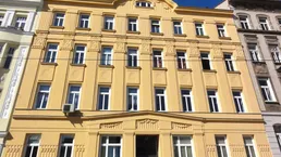 NÄHE U3 HÜTTELDORFERSTRASSE - UNBEFRISTET - SANIERUNGSBEDÜRFTIG - HOFSEITIG - GANG TOILETTE