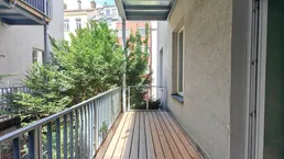 WOW! TOP LAGE in unmittelbarer Nähe zum Augarten + teilsaniertes Altbaujuwel mit großzügigem Balkon + absolut ruhige Innenhoflage