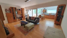 Grüne Oase am Murufer: Moderne 3-Zimmer-Wohnung mit Tiefgaragenplatz in Graz-Andritz! Videobesichtigung!