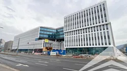 DAS HAFENPORTAL - 220 M² Gastronomiefläche zu mieten!