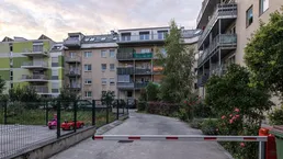 NEU! ++ Hofseitige 2-Zimmer-Wohnung ++ Balkon ++ 2. Liftstock ++ Gestaltungspotenzial ++ 1220 Wien ++