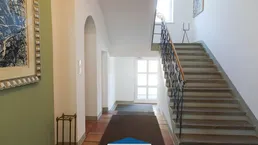 Wohn-, Büro- oder Zinshaus Tichy