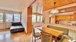 Sonnige 4-Zimmer-Wohnung in Burgfried