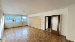 *Sanierungsbedürftiger Familienhit in begehrter Lage beim Schloss Schönbrunn* Ab sofort verfügbar*